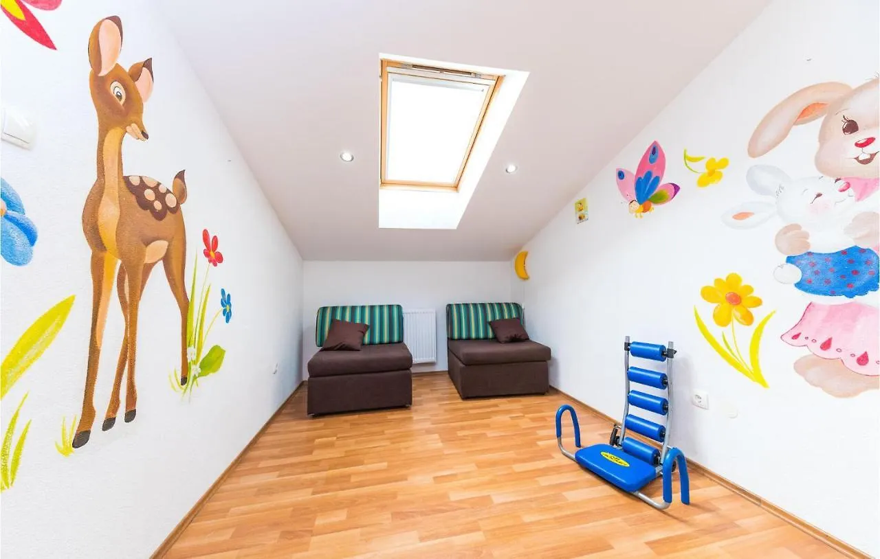 3 Bedroom Gorgeous Apartment In Trogir 0*,  Croatia