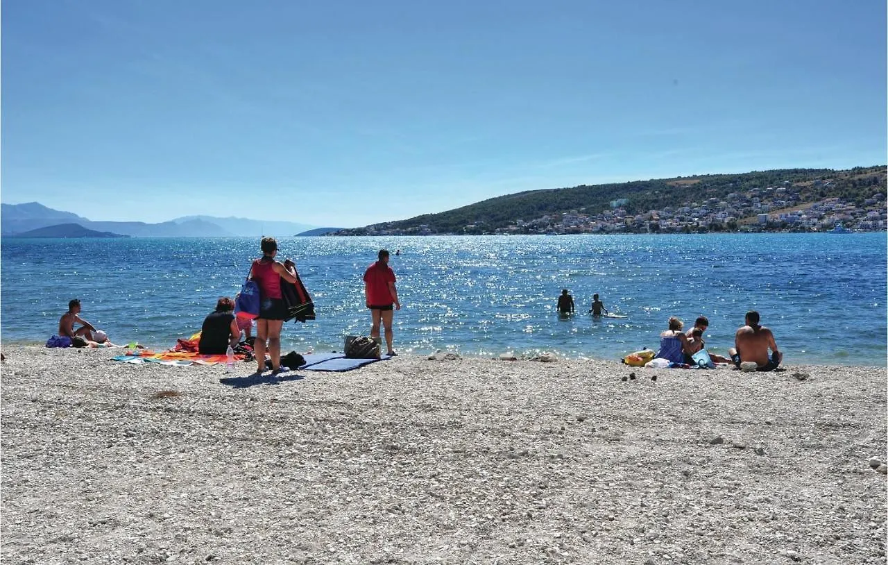 3 Bedroom Gorgeous Apartment In Trogir